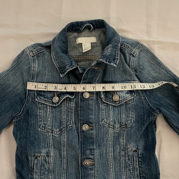 H&M Women’s Jean Jacket Size 4 - Picture 6 of 9